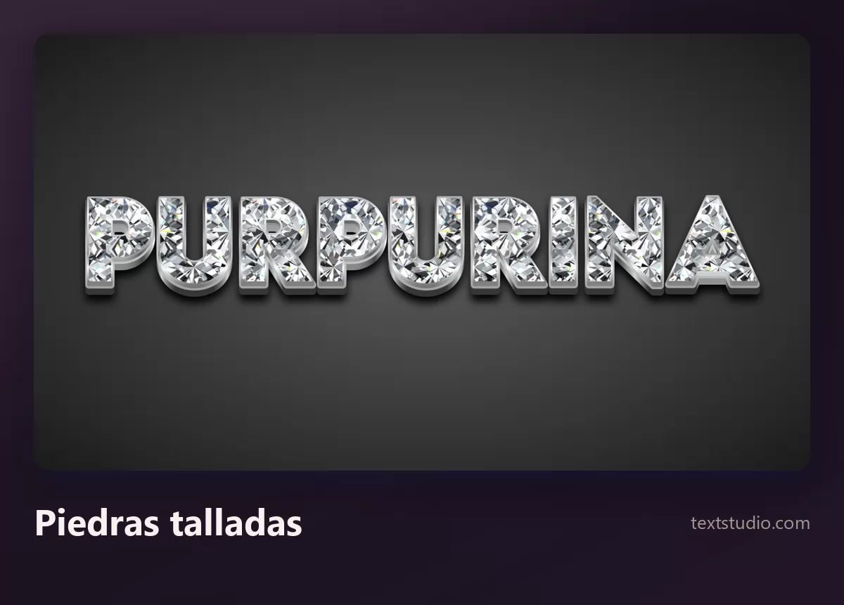 La palabra Purpurina en letras construidas con piedras talladas de facetas, aristas duras y reflejos blancos intensos
