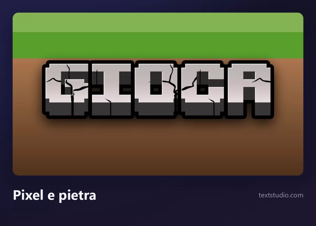 La parola GIOCA in lettere pixel grigie con texture di pietra e crepe, posate su una striscia di erba verde sopra la terra marrone